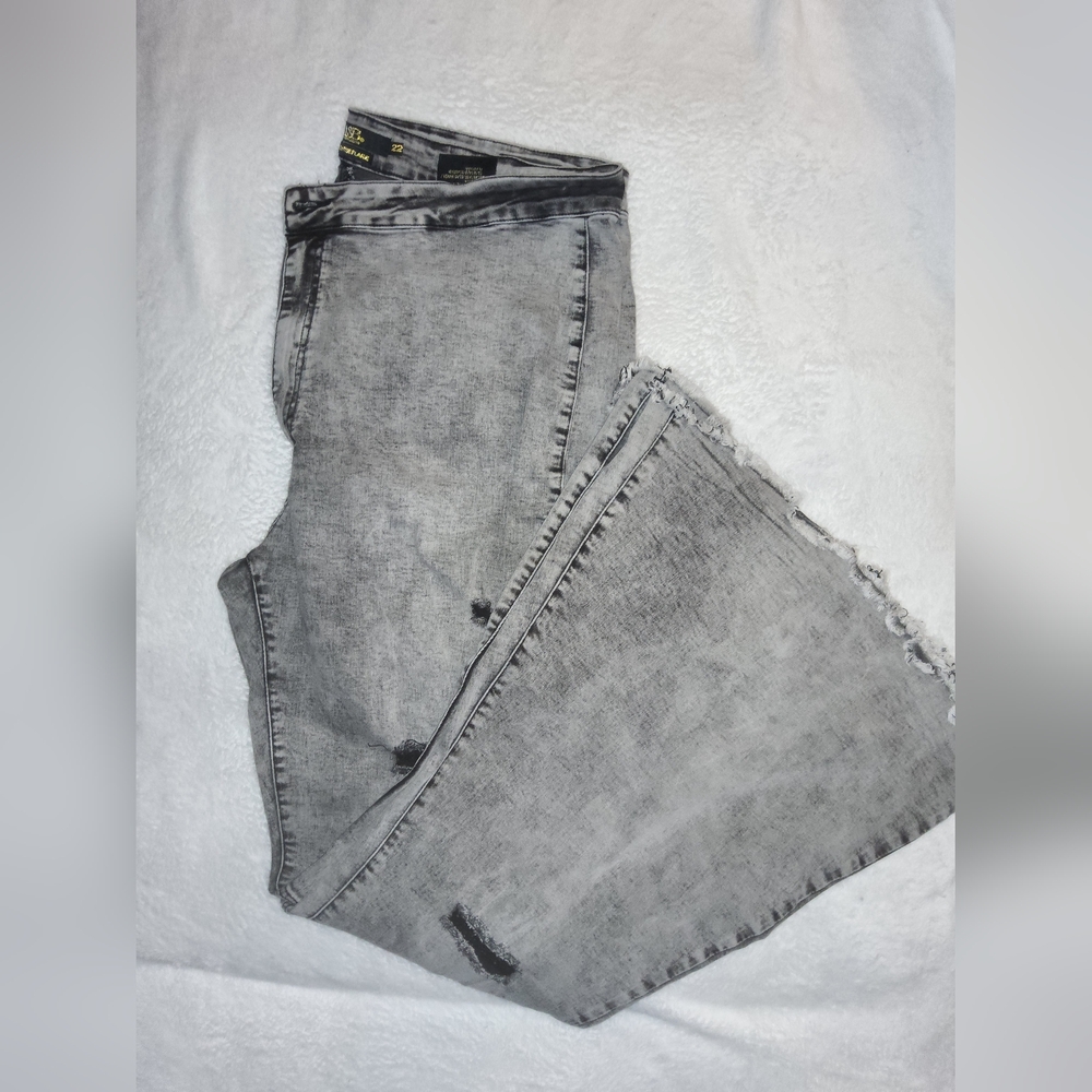 L&B Women's Washed Gray Distressed Super Flared Jeans